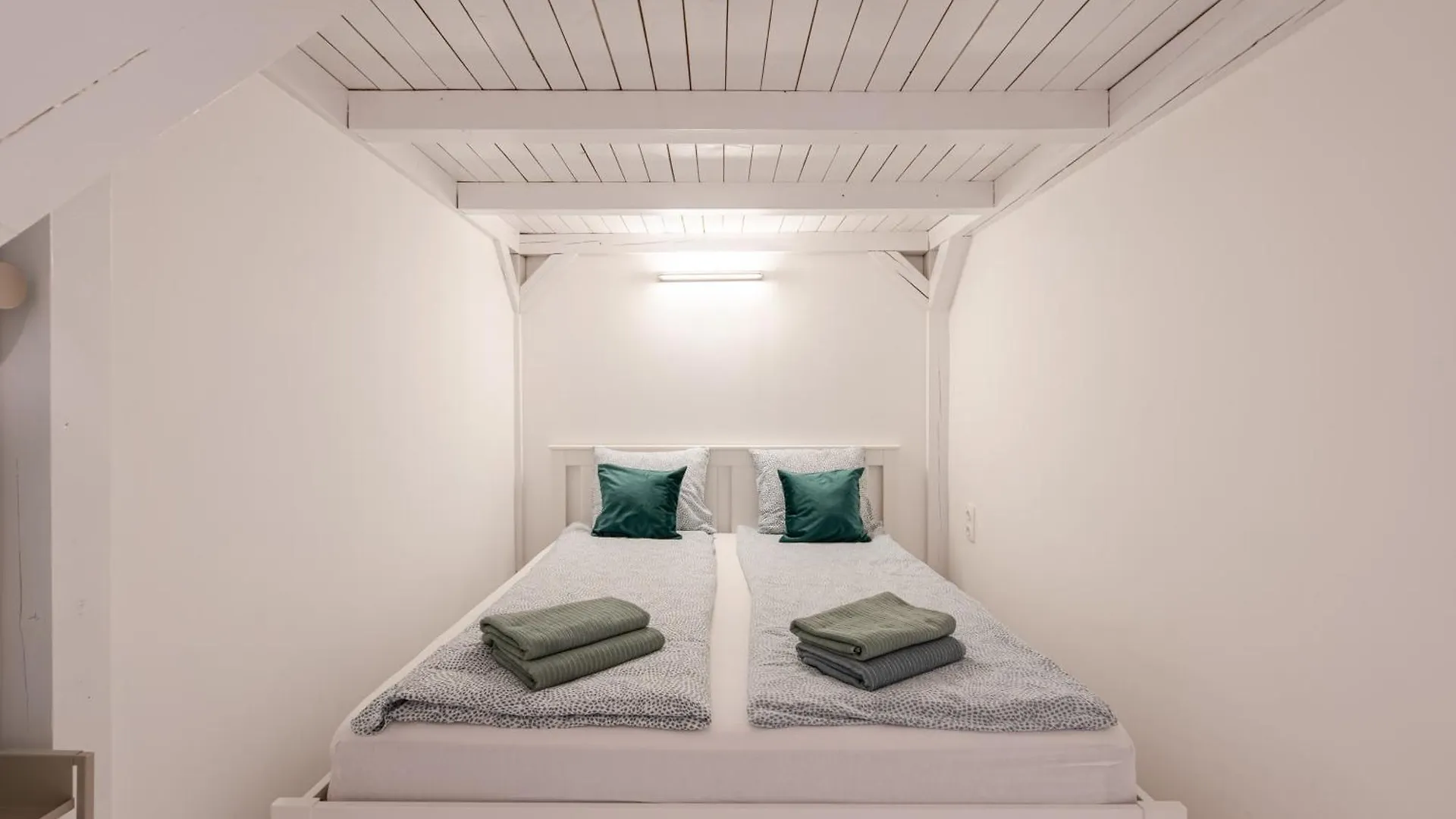 Kl31 - Best Location - Elegant Historic Residence By Bqa 0*, ブダペスト