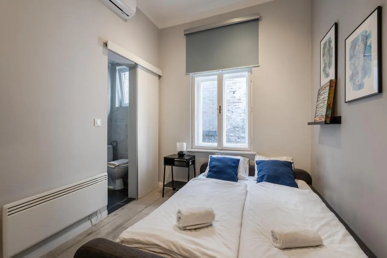 Kl31 - Best Location - Elegant Historic Residence By Bqa Budapest